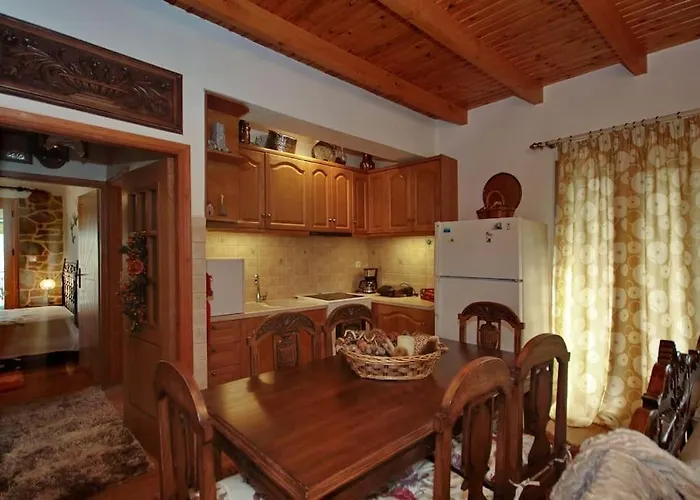 Ktima Karadimou Karkaloú